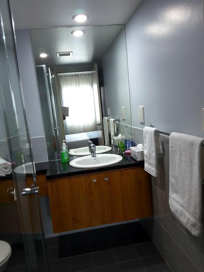 Apartment@96 Adelaide Bagian luar foto