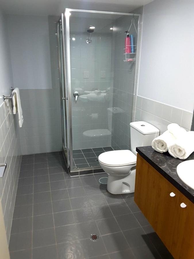 Apartment@96 Adelaide Bagian luar foto